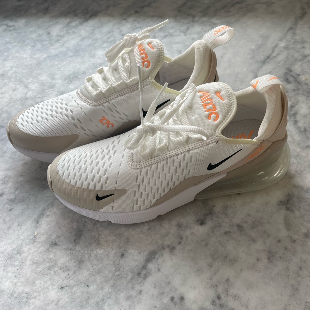 Women’s Nike Air Max 270